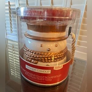 NWT Yankee Candle Snowman Luminary holder & 4 Sparkling Cinnamon Tea Lights